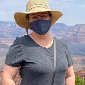 Meet your Posher, Sheila